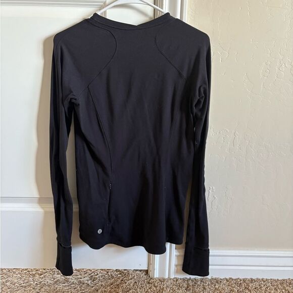 Lululemon top - Picture 2 of 4